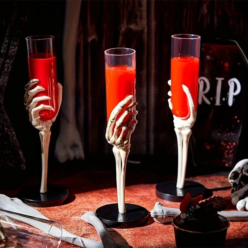 Halloween Horror Skull Arm Wine Glass Halloween Party Haunted House Party Prop Decor Plastic Champagne Flute Design Wine Glasses